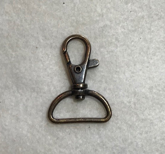 Antique Brass Carabiner Closure Latch with D-ring Purse Hardware - Dil –  Prism Fabrics & Crafts