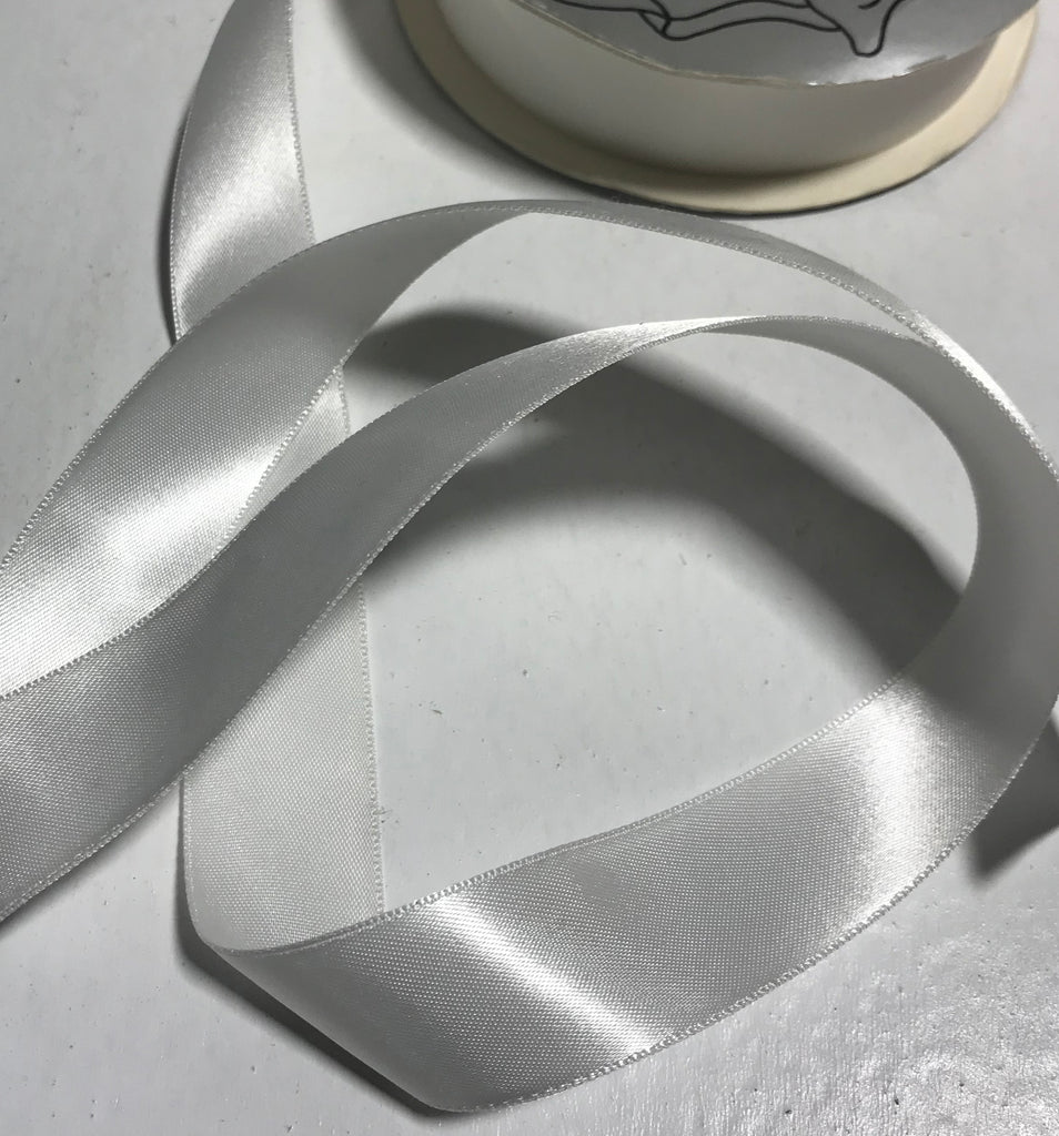 White 7/8" Vintage Grayblock Double Faced Satin Ribbon