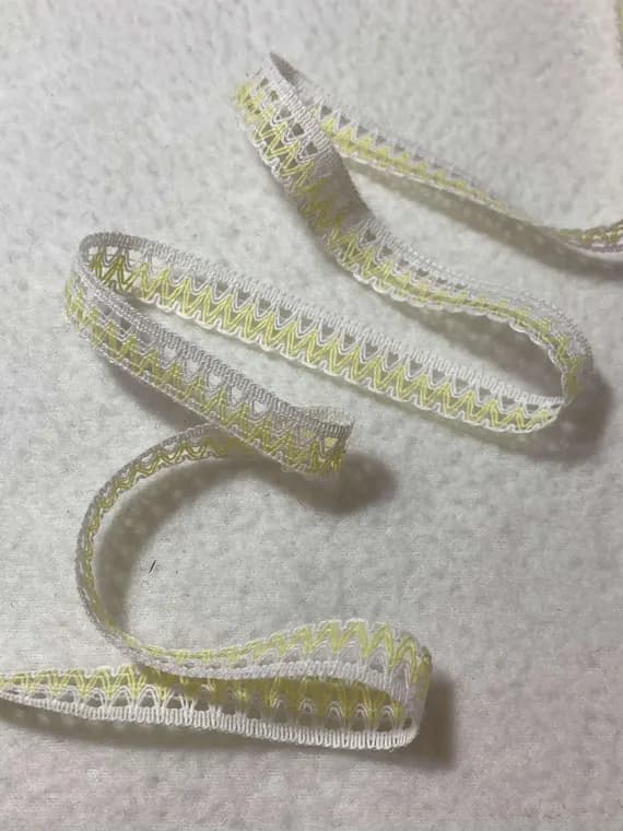 white lace - Vintage Yellow & White Rayon Border Lace Trim 1/2" wide x 2 Yards