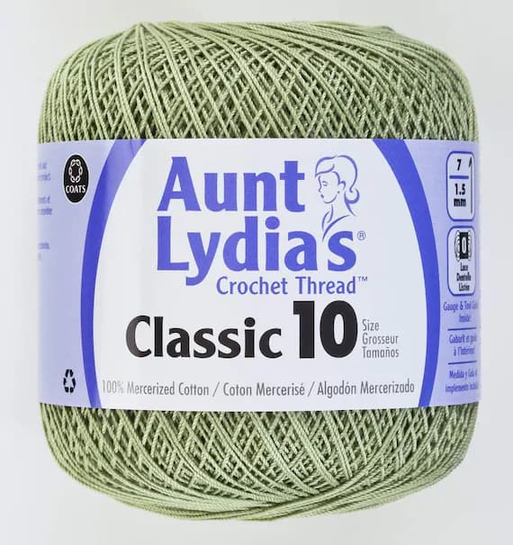 green none - Coats Aunt Lydia's Crochet Cotton Thread Classic Size 10; Frosty Green (154-661) 350 Yards