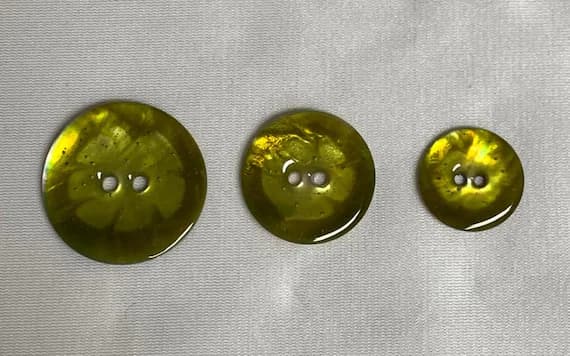 green none - Italian Dyed Chartreuse Green Natural Shell MOP Pearl Button (3 Sizes to Choose From)