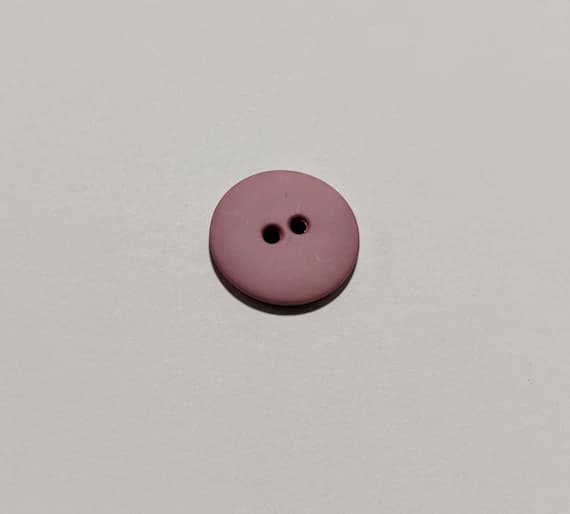 none - Dusty Rose Round 2 Hole Plastic Button - 20mm / 3/4 inch - Dill Buttons - Set of 4