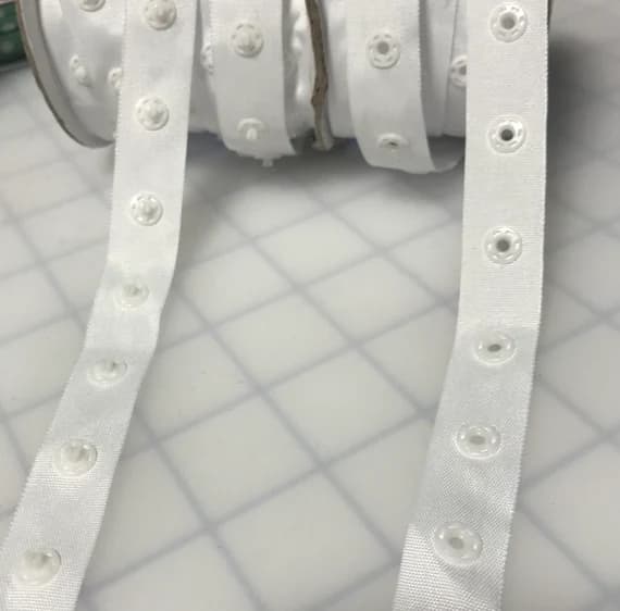 white none - White Snap Tape Trim 11/16" Made in France