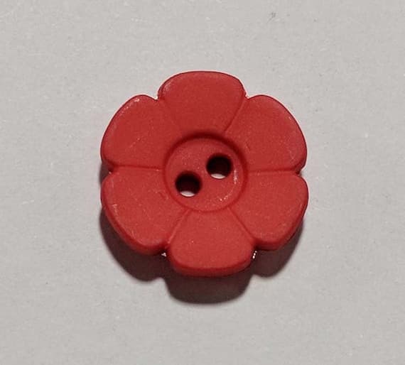 red none - Bright Red Daisy Flower Plastic Button - 15mm / 5/8 inch - Dill Buttons - Set of 4