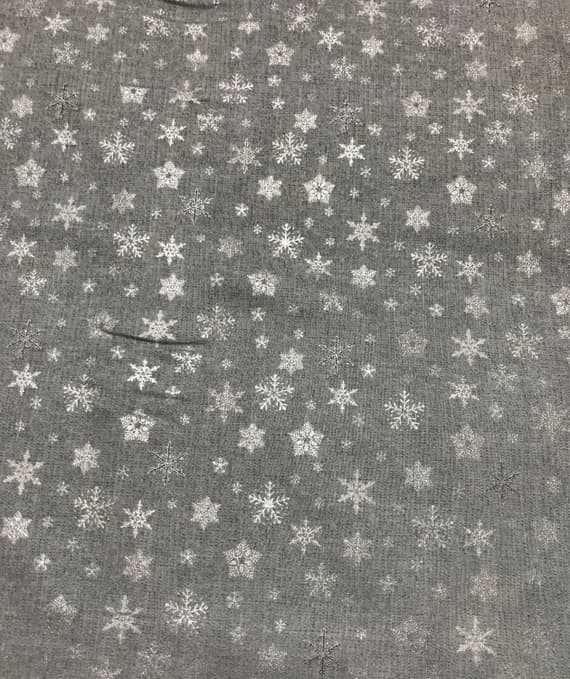 silver cotton fabric - Glimmering Metallic Silver Snowflakes Gray - Stof Cotton Fabric