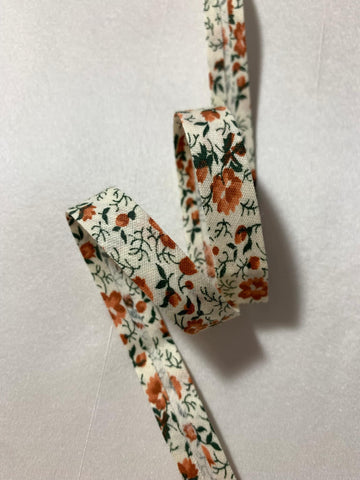 Vintage Ivory with Peach Flowers Bias Tape Single Fold Trim 1/2"x 1.5 Yards