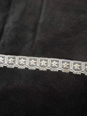 Vintage White Floral Border Lace Trim 3/4" wide x 2.25 Yards