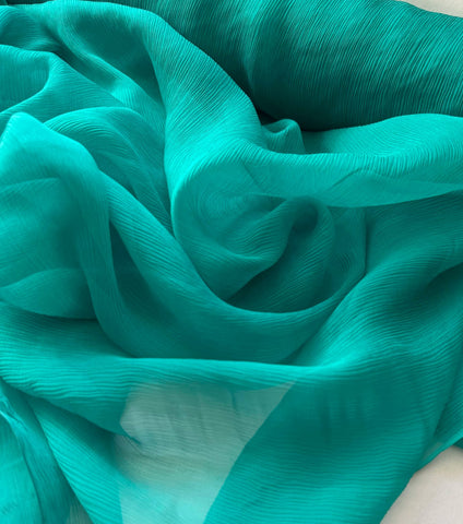 Emerald Green - 5mm Crinkle Silk Chiffon Fabric Prism Fabrics & Crafts Emerald Green - 5mm Crinkle Silk Chiffon Fabric Prism Fabrics & Crafts