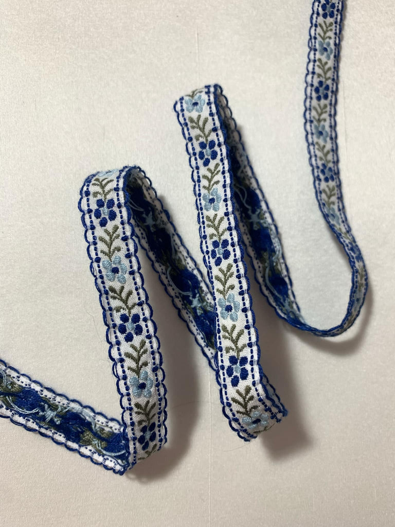 Vintage Embroidered Ribbon - Blue Flowers on White 9/16" wide x 2 Yards