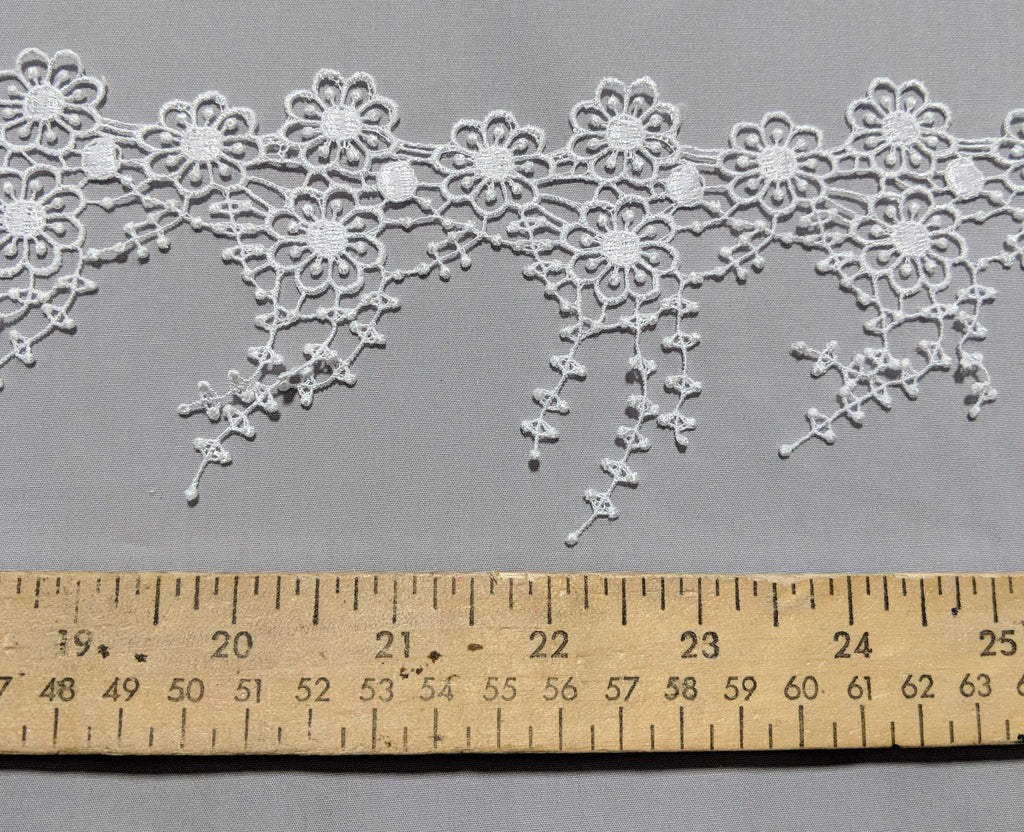Dangling Flowers White - Guipure Bridal Lace (3" wide)