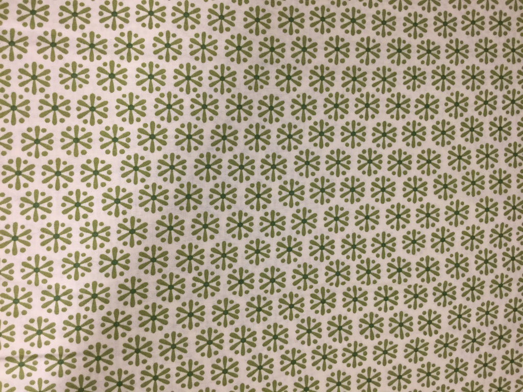 Benartex - Knitty Kitty Jax Snowflake Flower Cream & Green - Cotton Quilting