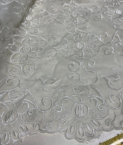 White Scroll Floral Embroidered Organza Fabric – Prism Fabrics & Crafts